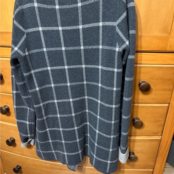 Gray Plaid Button-Up Sweater - Picture 3 of 5